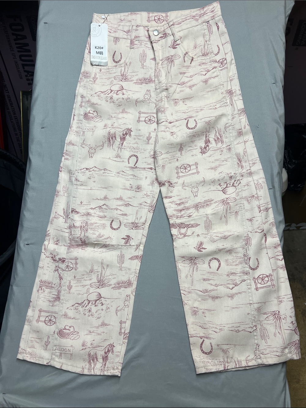 Wide-Leg Flare Jeans in Cream with Maroon Western Motif